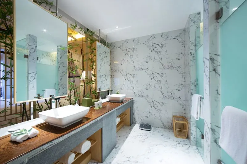 Luxury en-suite bathroom